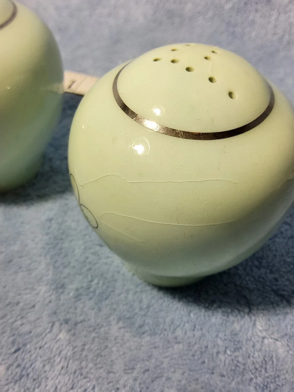 Vintage 1950s Nobility Permaware Mist S&P Shakers MCM Atomic Daisies No Stoppers